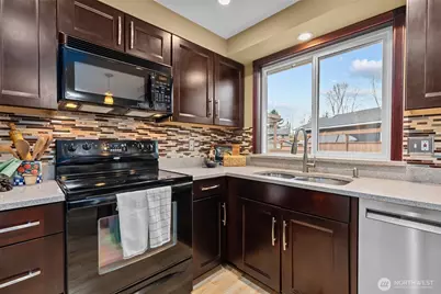 624 217th Street SW, Bothell, WA 98021 - Photo 11