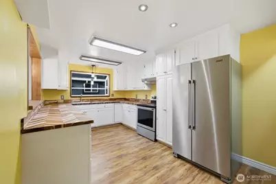 14056 23rd Place NE, Seattle, WA 98125 - Photo 7