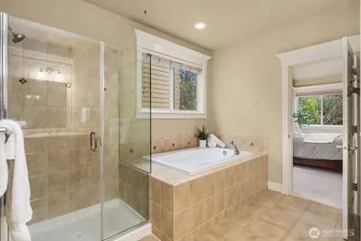 809 235th Avenue NE, Sammamish, WA 98074 - Photo 23