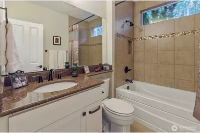 8520 Shaw Lane NE, Lacey, WA 98516 - Photo 5