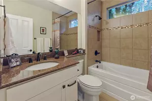 8520 Shaw Ln NE, Lacey, WA 98516 - Photo 5