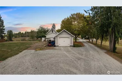 23610 94th Ave E, Graham, WA 98338 - Photo 31