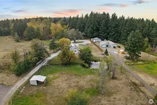 23610 94th Ave E, Graham, WA 98338 - Photo 3