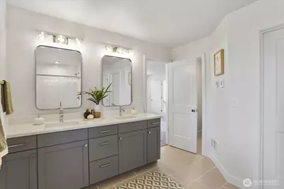 121 171st Place SW #B, Bothell, WA 98012 - Photo 25