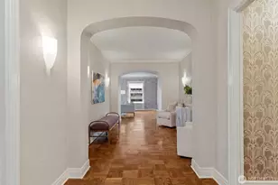 1223 Spring St, Seattle, WA 98104 - Photo 5