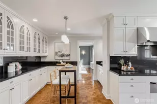 1223 Spring St, Seattle, WA 98104 - Photo 15