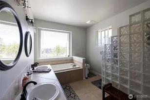 1895 SE Maple Dr, Chehalis, WA 98532 - Photo 17