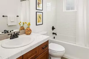 1520 37th Ave, Seattle, WA 98122 - Photo 31