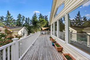 7331 E Center St, Port Orchard, WA 98366 - Photo 11