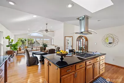 7331 E Center Street, Port Orchard, WA 98366 - Photo 7