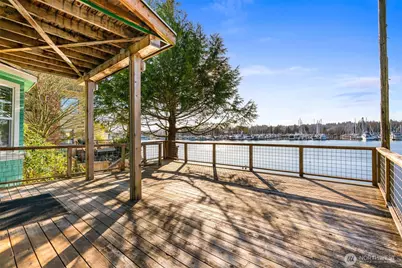 1323 East Bay Drive NE, Olympia, WA 98506 - Photo 35