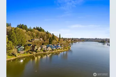 1323 East Bay Drive NE, Olympia, WA 98506 - Photo 3