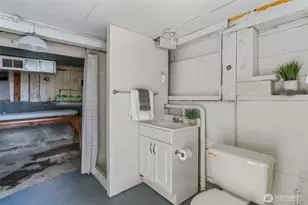 1323 East Bay Drive Northeast, Olympia, WA 98506 - Photo 31