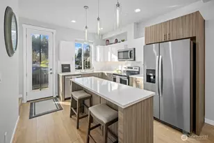 7628 222nd Street SW, Edmonds, WA 98026 - Photo 3