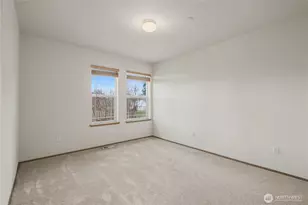 2261 Wallace Loop, DuPont, WA 98327 - Photo 29