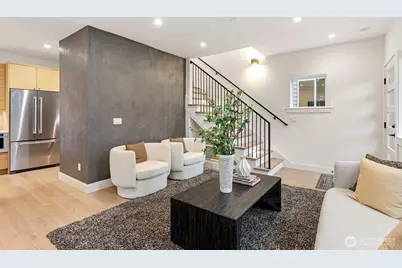 8001 25th Avenue NW, Seattle, WA 98117 - Photo 7