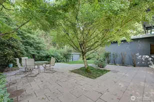 8241 45th Ave NE, Seattle, WA 98115 - Photo 31