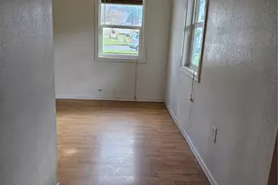 417 Monroe St, Hoquiam, WA 98550 - Photo 9