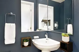 2046 14th Ave W, Seattle, WA 98119 - Photo 13