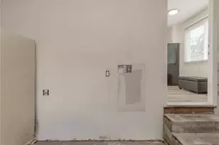 306 122nd St S, Tacoma, WA 98444 - Photo 35