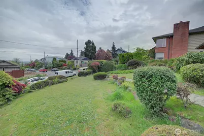 4045 29th Avenue W, Seattle, WA 98199 - Photo 3