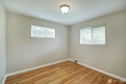 4045 29th Avenue W, Seattle, WA 98199 - Photo 19