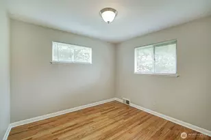 4045 29th Ave W, Seattle, WA 98199 - Photo 19