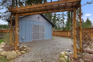 8322 242nd St E, Graham, WA 98338 - Photo 33