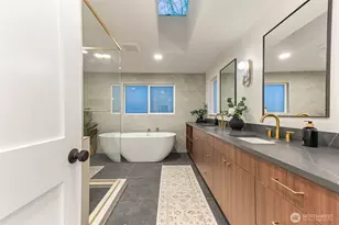 2404 127th Ave SE, Bellevue, WA 98005 - Photo 13