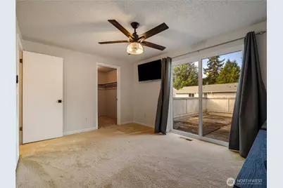 5531 Bridgeport Way W #B, University Place, WA 98467 - Photo 15