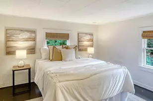 2337 NE 86th St, Seattle, WA 98115 - Photo 13