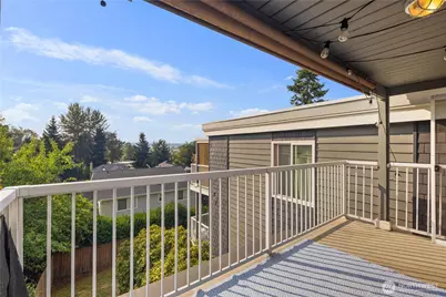 1113 Kirkland Avenue #6B, Kirkland, WA 98033 - Photo 1