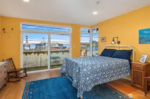 6042 Seaview Ave NW, Seattle, WA 98107 - Photo 13