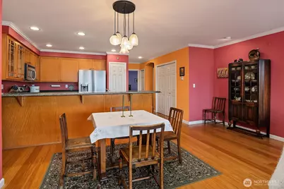 6042 Seaview Avenue NW #203, Seattle, WA 98107 - Photo 7