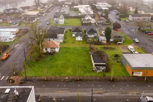 421 Davidson Avenue, Woodland, WA 98674 - Photo 1