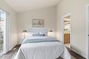 12701 SE 41st Pl, Bellevue, WA 98006 - Photo 17