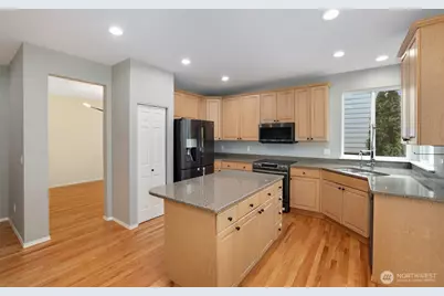 5810 Olive Avenue SE, Auburn, WA 98092 - Photo 7