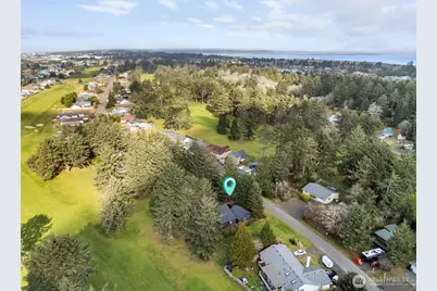147 Octopus Avenue NE, Ocean Shores, WA 98569 - Photo 33