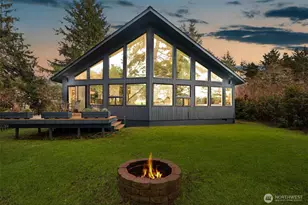 147 Octopus Ave NE, Ocean Shores, WA 98569 - Photo 1