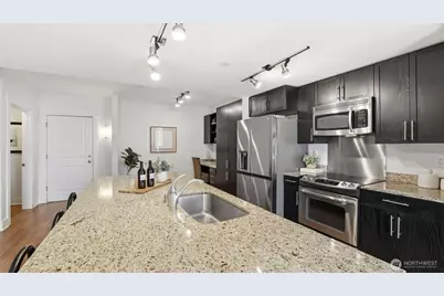 699 John Street #420, Seattle, WA 98109 - Photo 5