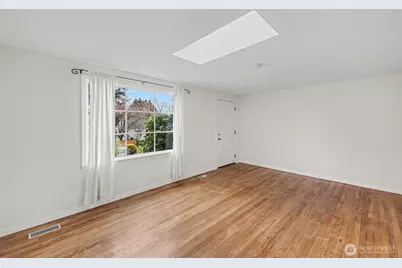 7147 29th Avenue SW, Seattle, WA 98126 - Photo 5