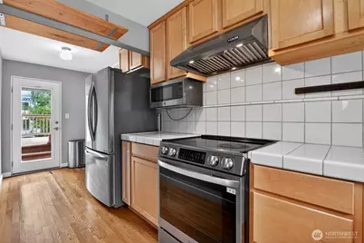 6522 38th Avenue NE, Seattle, WA 98115 - Photo 11