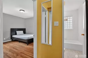 6522 38th Ave NE, Seattle, WA 98115 - Photo 17