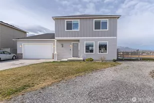 2247 S. Mystical Loop, East Wenatchee, WA 98802 - Photo 1