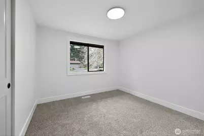 8627 29th Street Ct E, Edgewood, WA 98371 - Photo 7