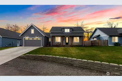 809 Pine Crest Drive, Everson, WA 98247 - Photo 1