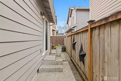 9917 2nd Place NE, Lake Stevens, WA 98258 - Photo 35