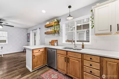 9917 2nd Place NE #16, Lake Stevens, WA 98258 - Photo 11