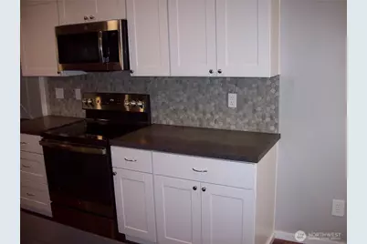 8843 S G Street, Tacoma, WA 98444 - Photo 9