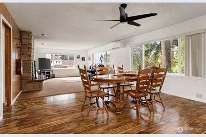 1552 NE Narrows Avenue, Oak Harbor, WA 98277 - Photo 15